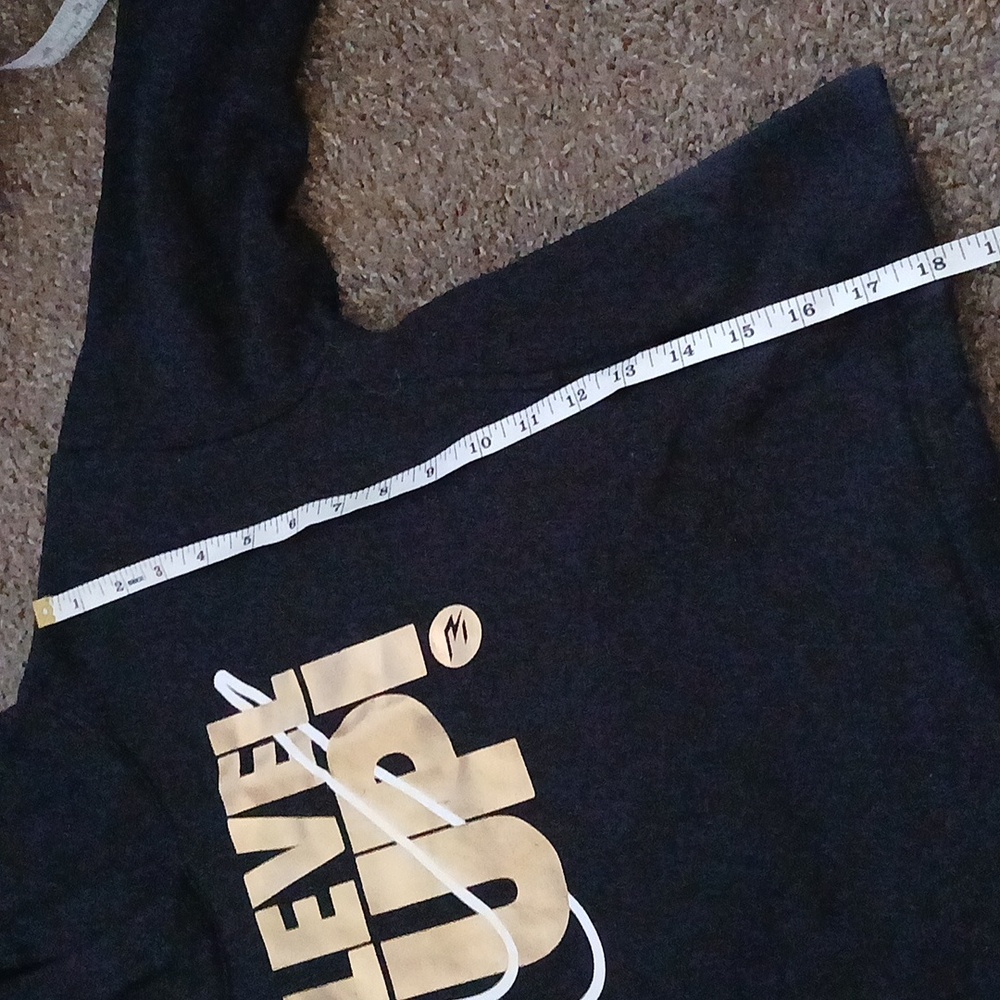 Nike Black And Gold Hooded Sweat Shirt Size Large - Picture 12 of 14